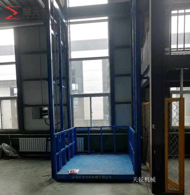 通辽导轨式升降机验收合格